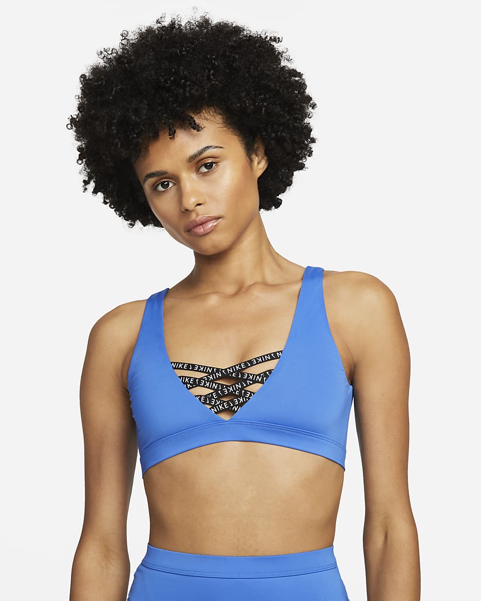 Nike Sneakerkini Women s Scoop Neck Bikini Top